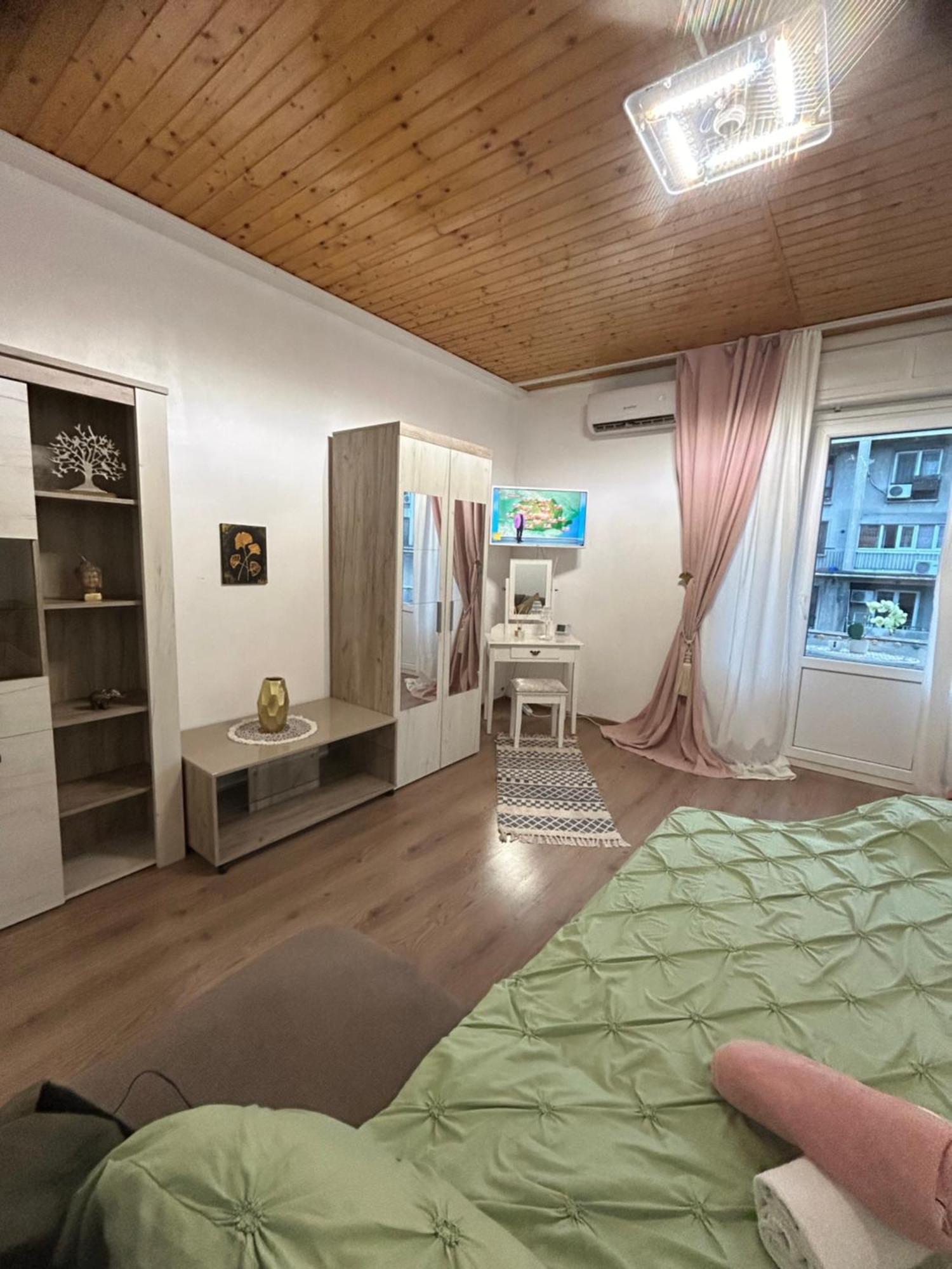 Panoramic Terace Victory Boutique Apartment Bucharest Exterior photo