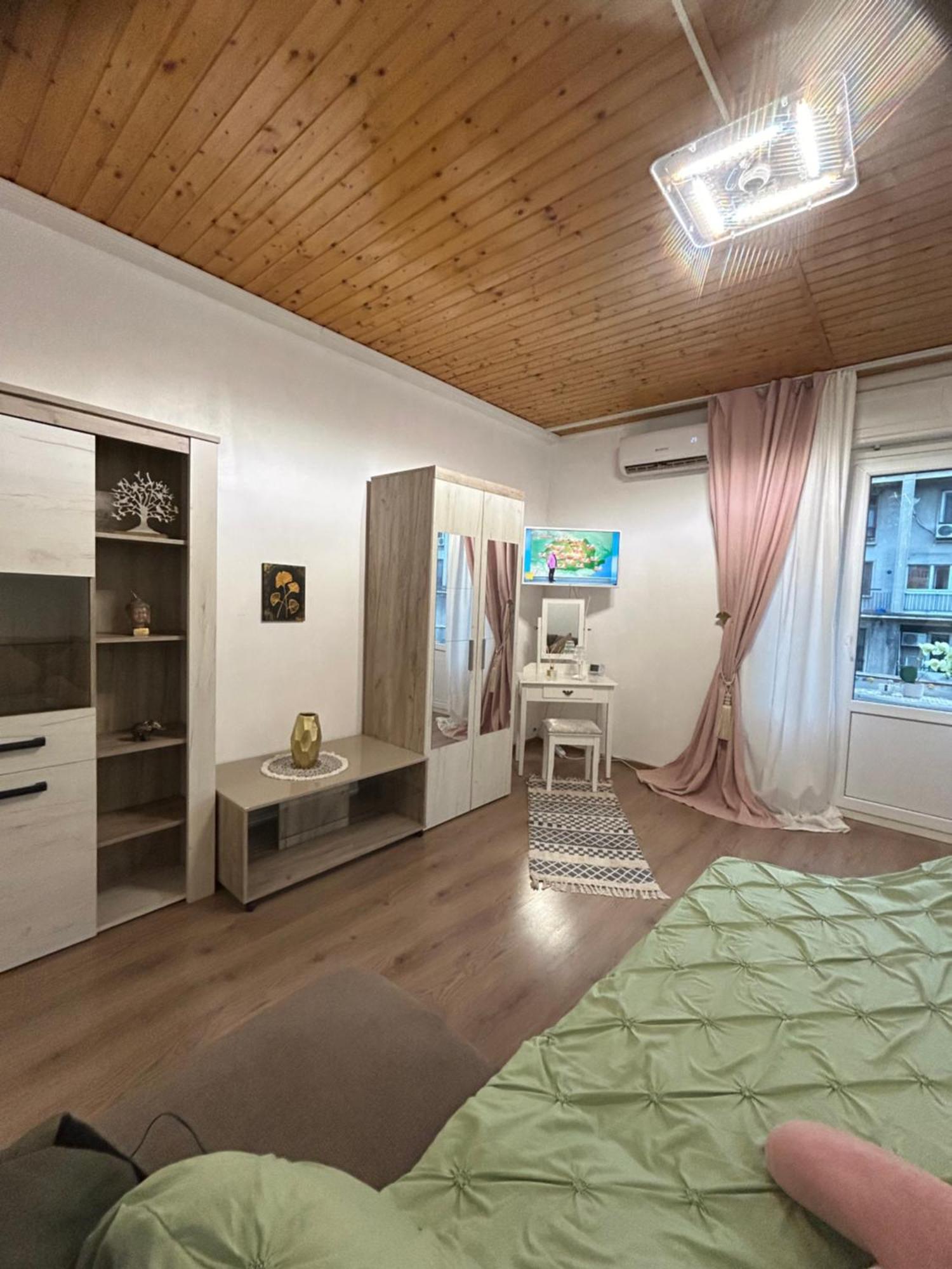 Panoramic Terace Victory Boutique Apartment Bucharest Exterior photo